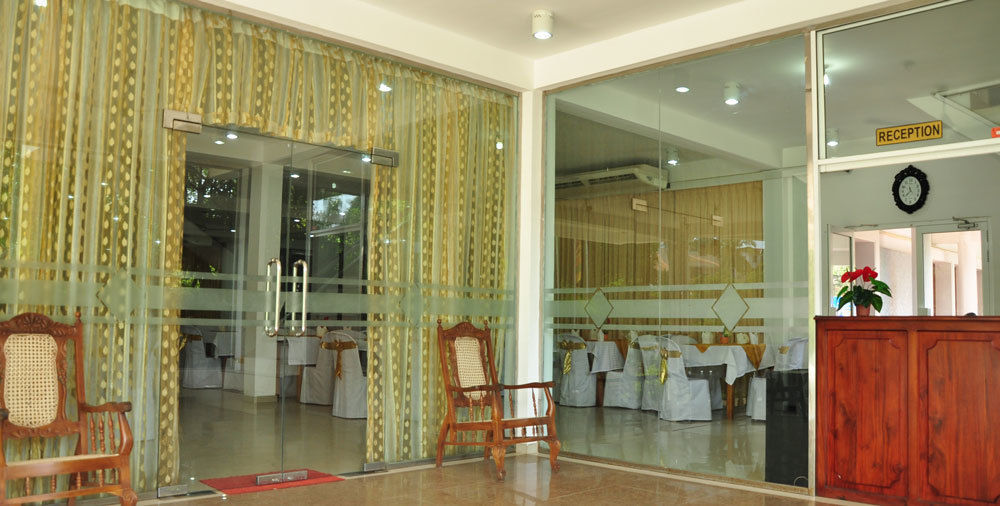 Hotel Aradhana Galle Esterno foto
